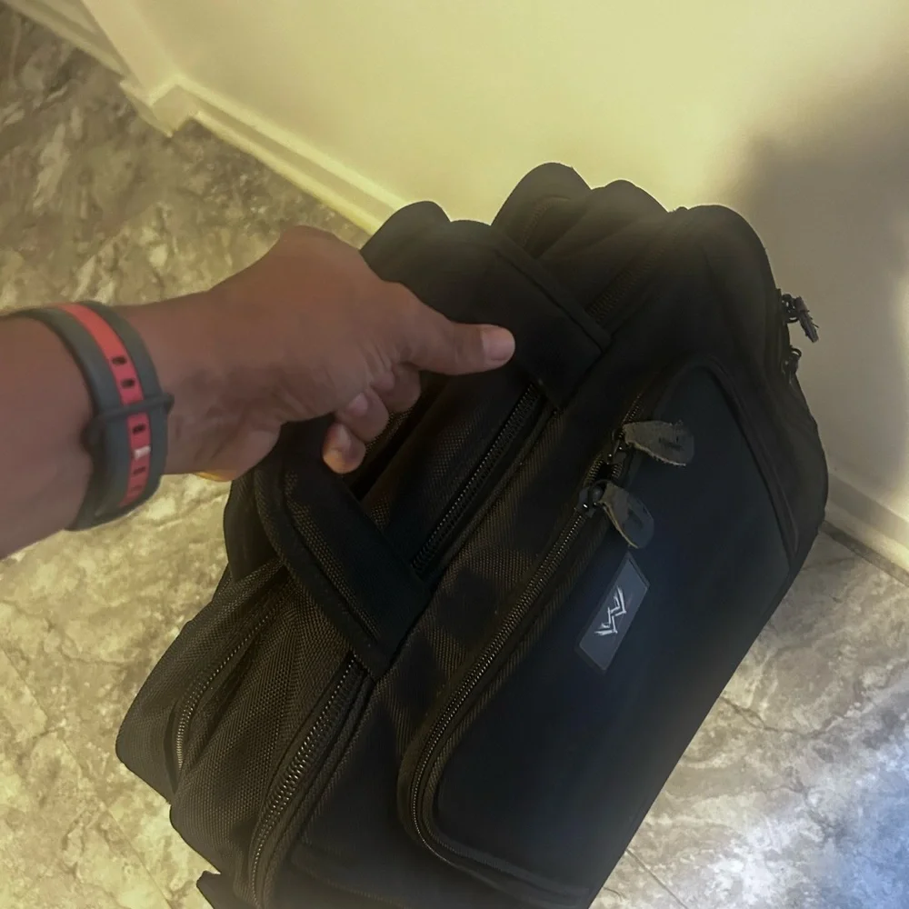 WWE Black suitcase Backpack with Logo Patchfor laptop 17 inch  suitcase - Picture 10 of 11